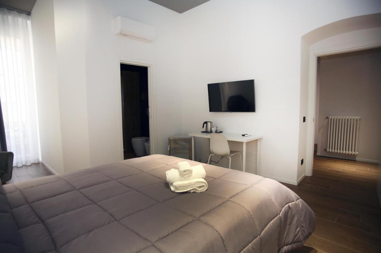 Business Home Via Isonzo B&B Foggia Bagian luar foto