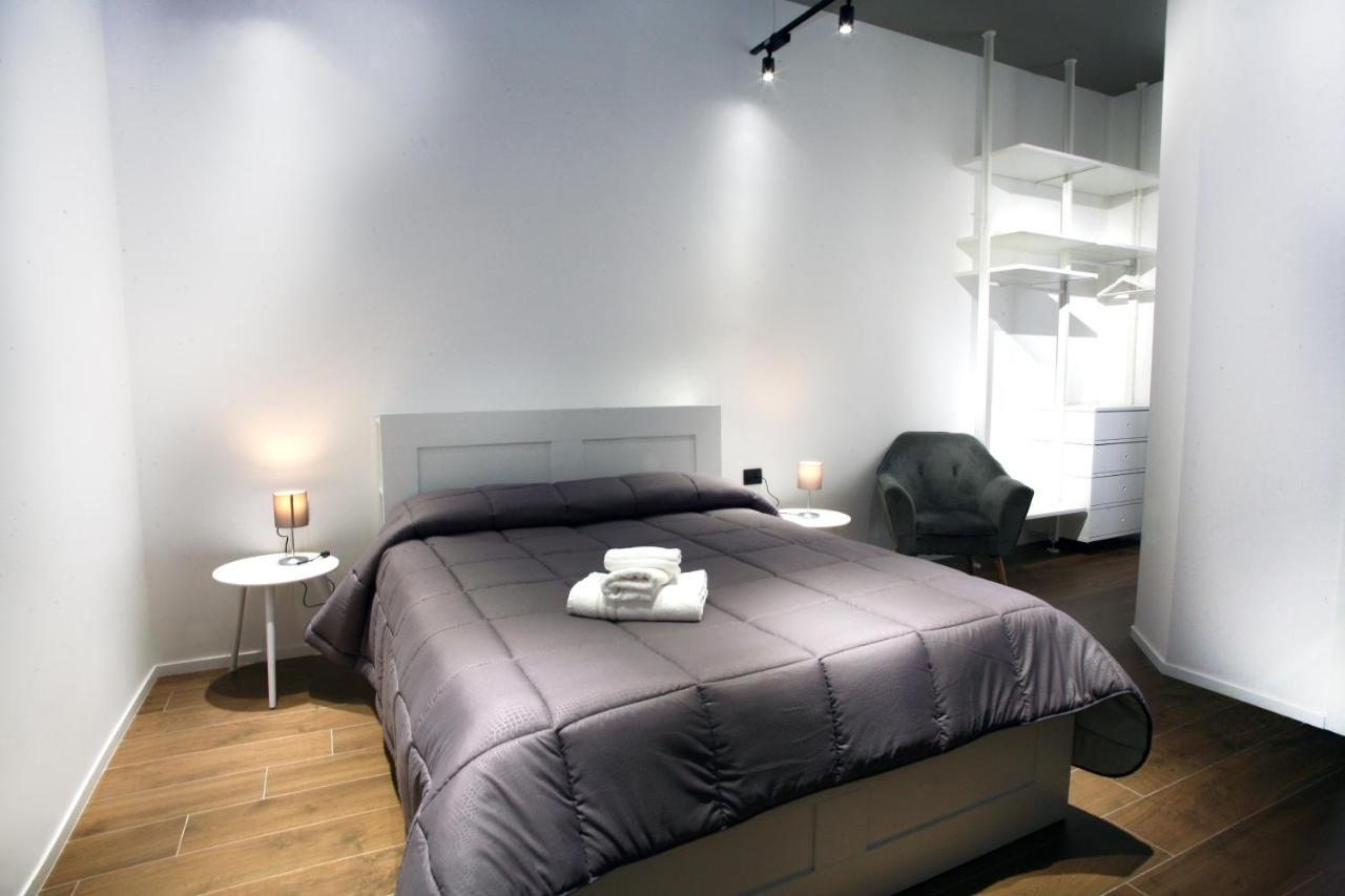 Business Home Via Isonzo B&B Foggia Bagian luar foto