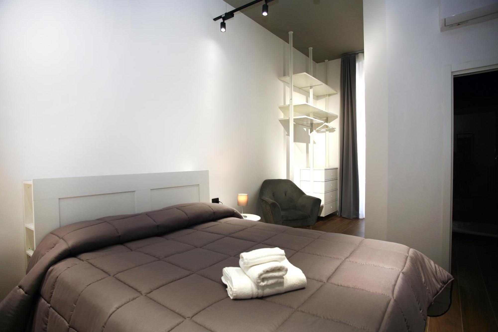 Business Home Via Isonzo B&B Foggia Bagian luar foto