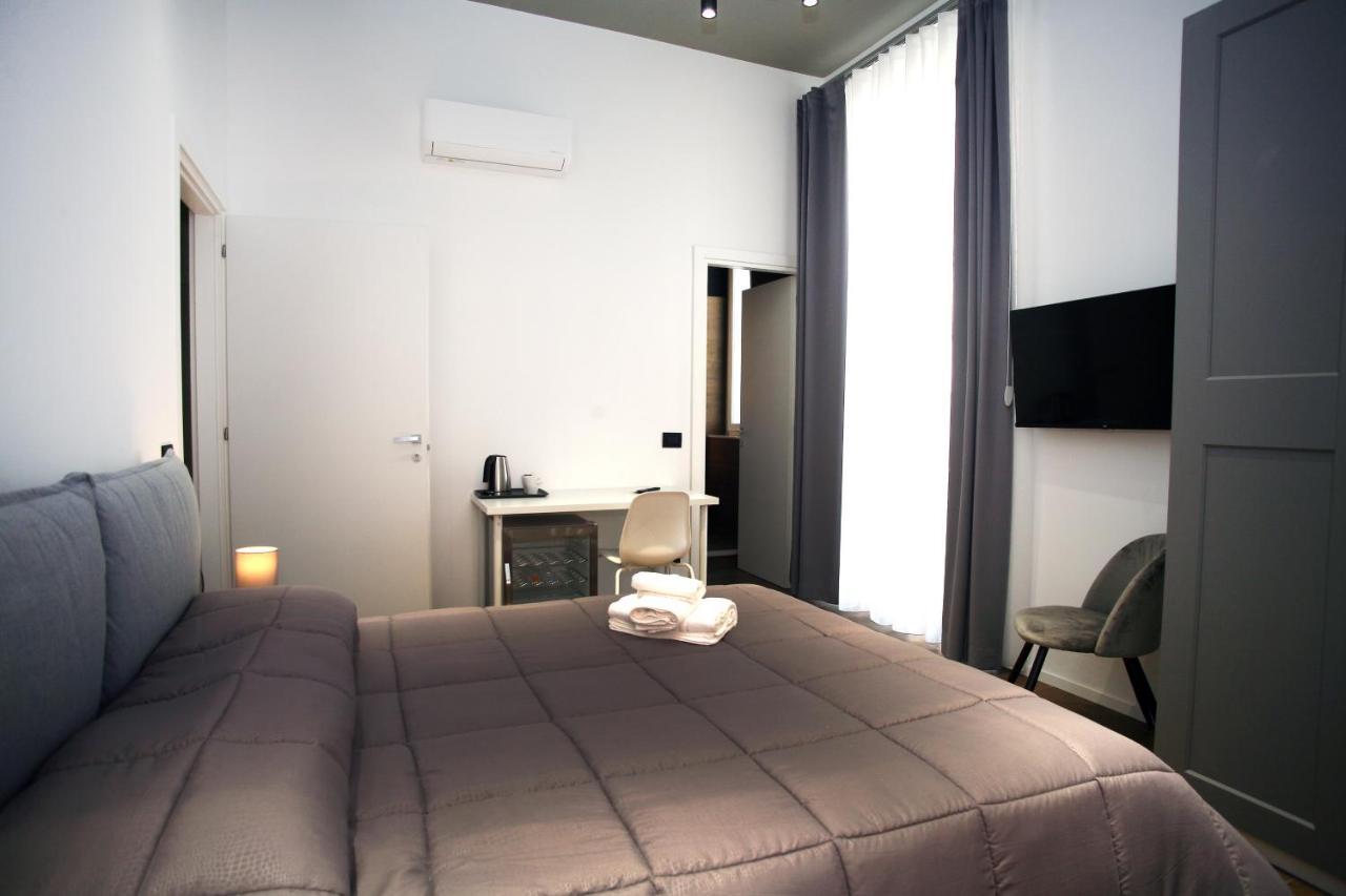 Business Home Via Isonzo B&B Foggia Bagian luar foto