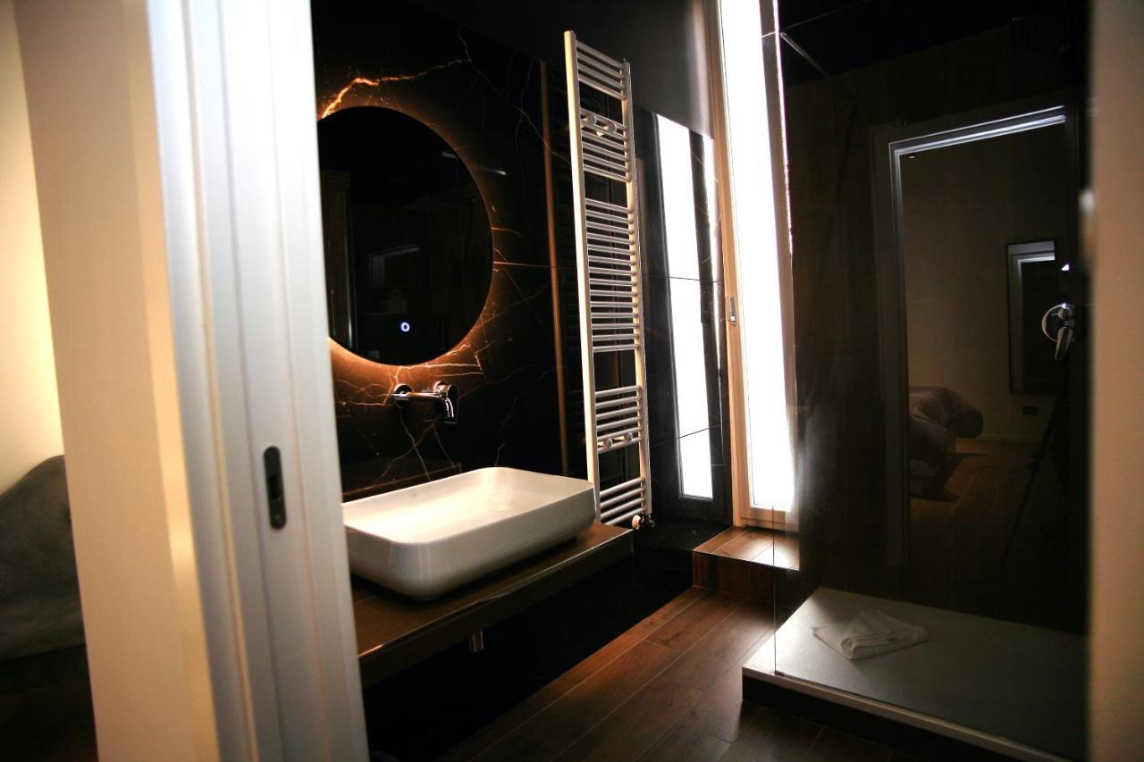 Business Home Via Isonzo B&B Foggia Bagian luar foto
