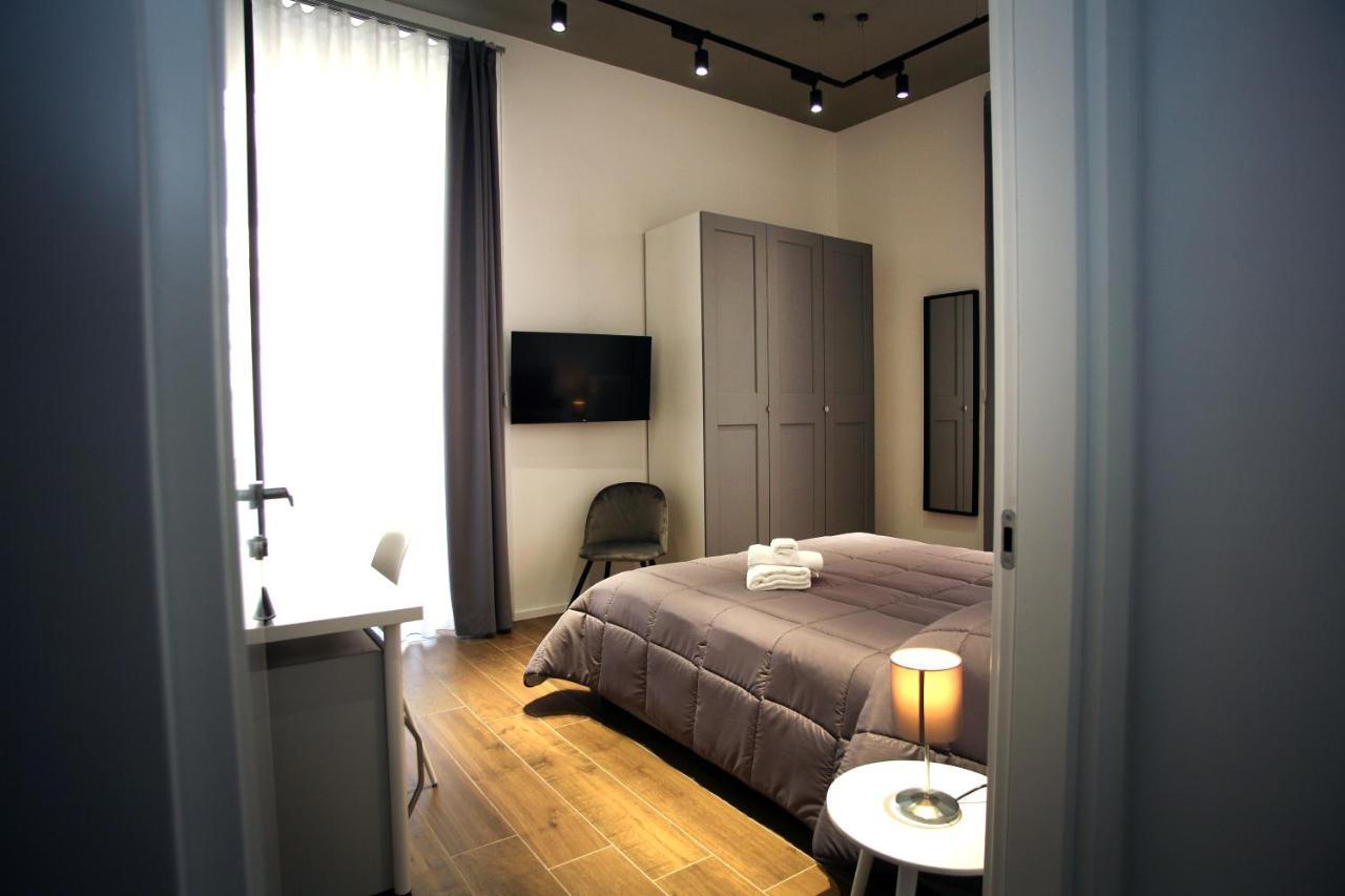 Business Home Via Isonzo B&B Foggia Bagian luar foto