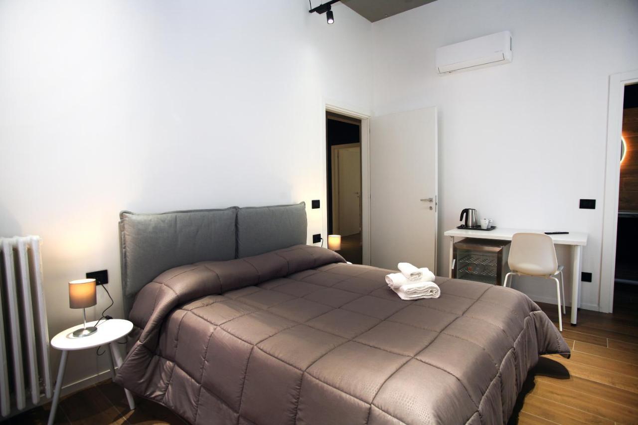Business Home Via Isonzo B&B Foggia Bagian luar foto